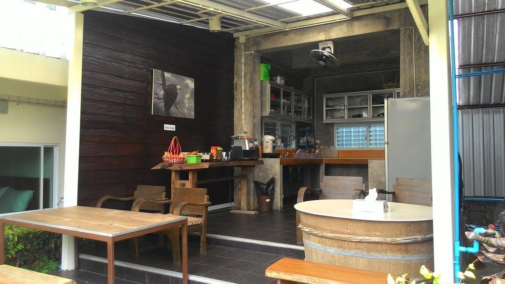 Zan Pla Nade Guesthouse Chiang Rai Zewnętrze zdjęcie
