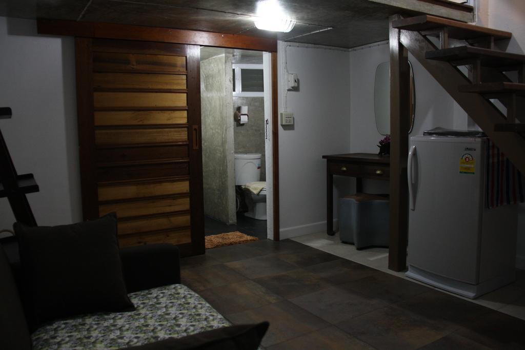 Zan Pla Nade Guesthouse Chiang Rai Zewnętrze zdjęcie