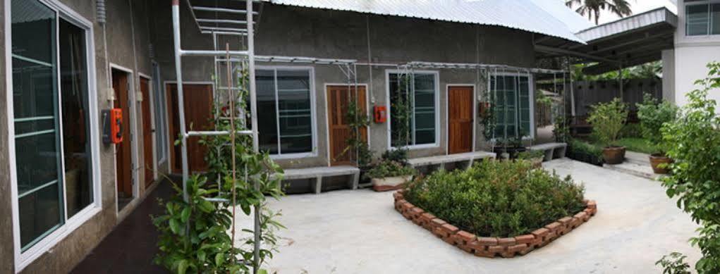 Zan Pla Nade Guesthouse Chiang Rai Zewnętrze zdjęcie